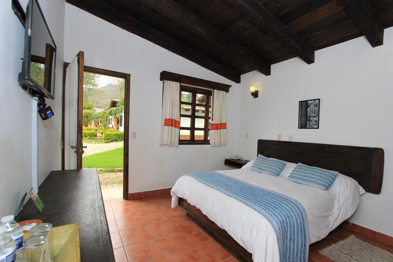Hotel Hacienda Club La Diligencia San Cristobal de las Casas Bagian luar foto